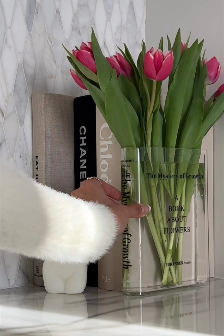 Book Vase